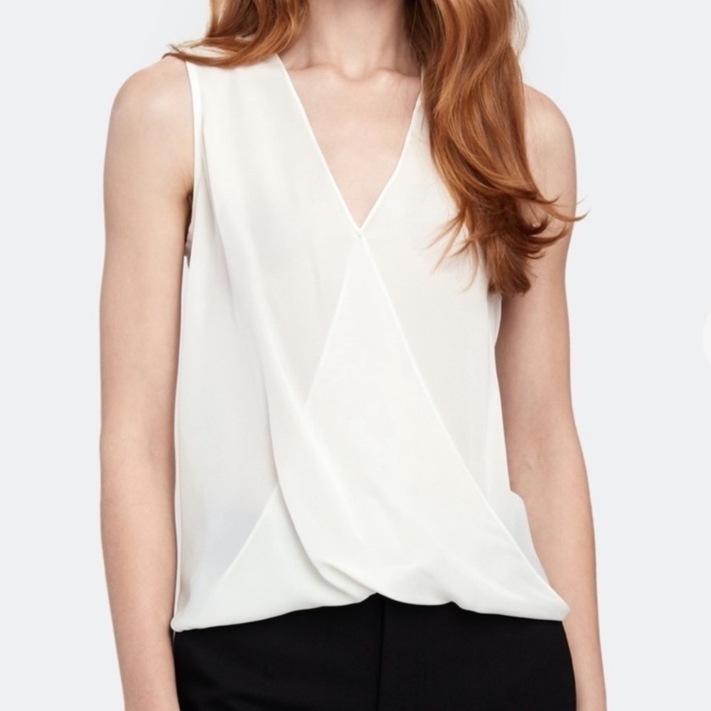 L’agence V-neck Sleeveless Top